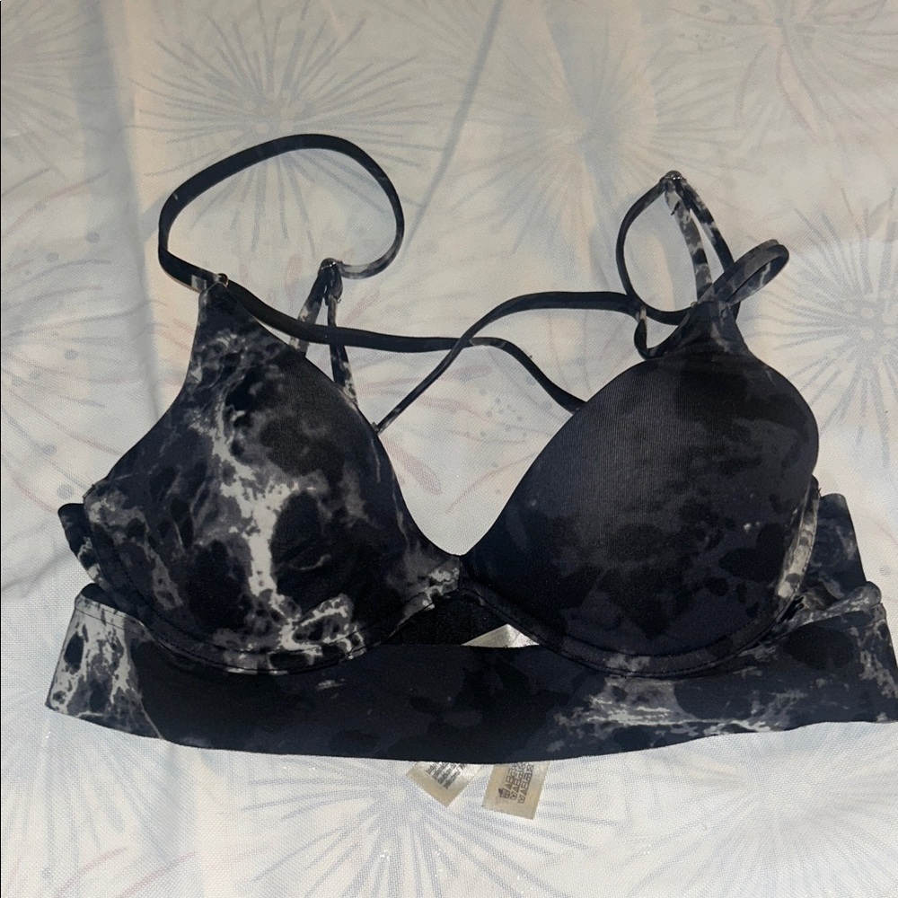 PINK Victoria's Secret Black and Gray Lace Bras